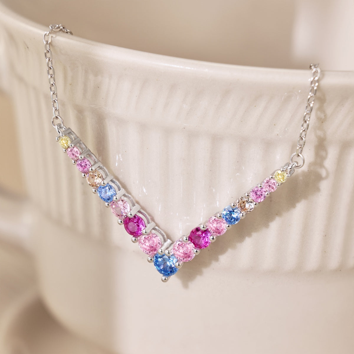 [AuraEcho]Ornate Round Cut Necklace