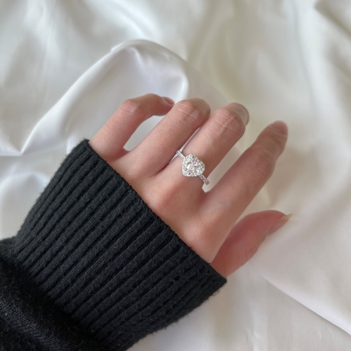[AuraEcho]Eternity Splashy Romantic Heart Shape Lover Ring