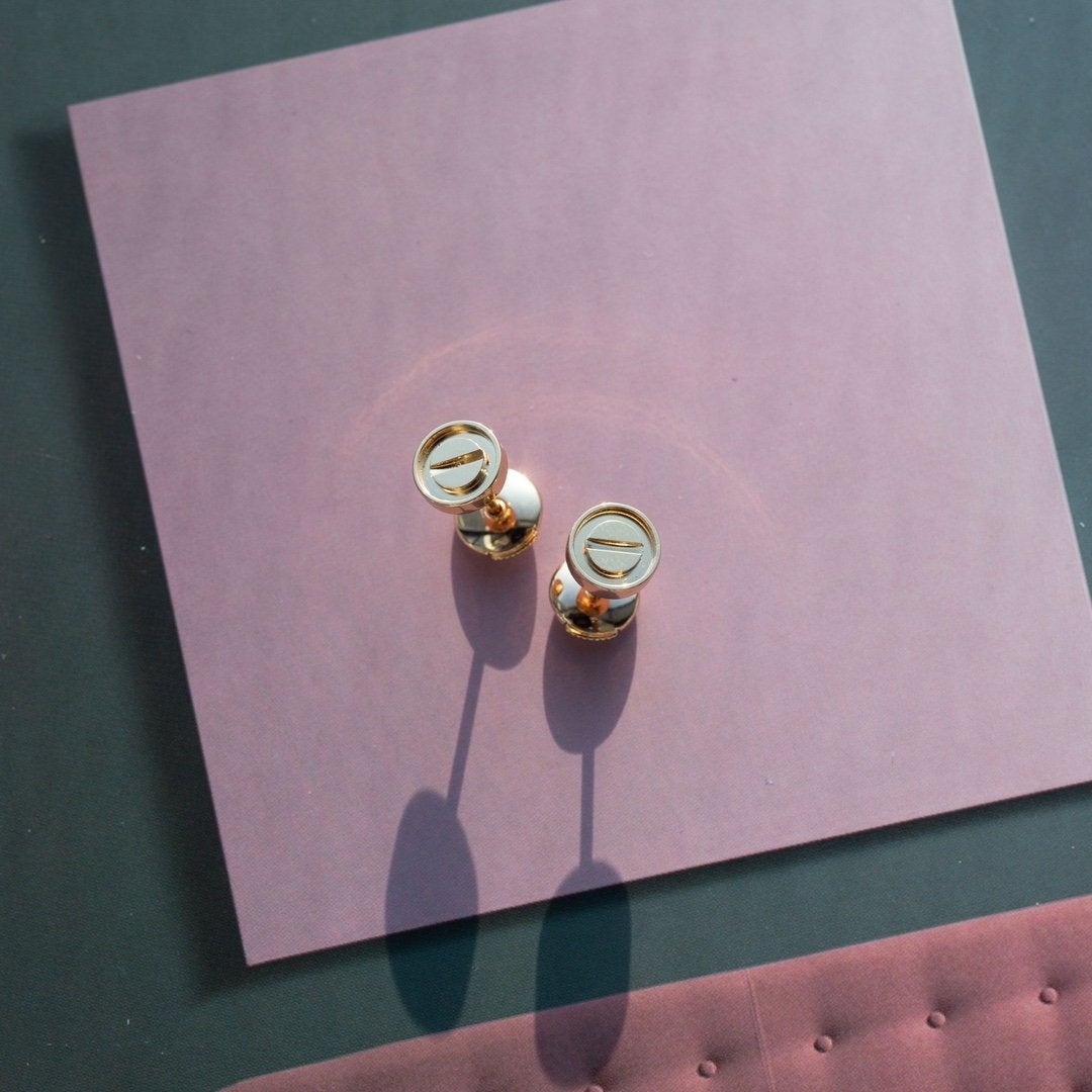 [AuraEcho]LOVE EARRINGS PINK GOLD 10MM
