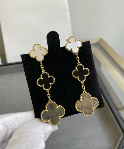 [AuraEcho]CLOVER 3 MOTIF MOP ONYX DARK MOP PINK GOLD EARRINGS
