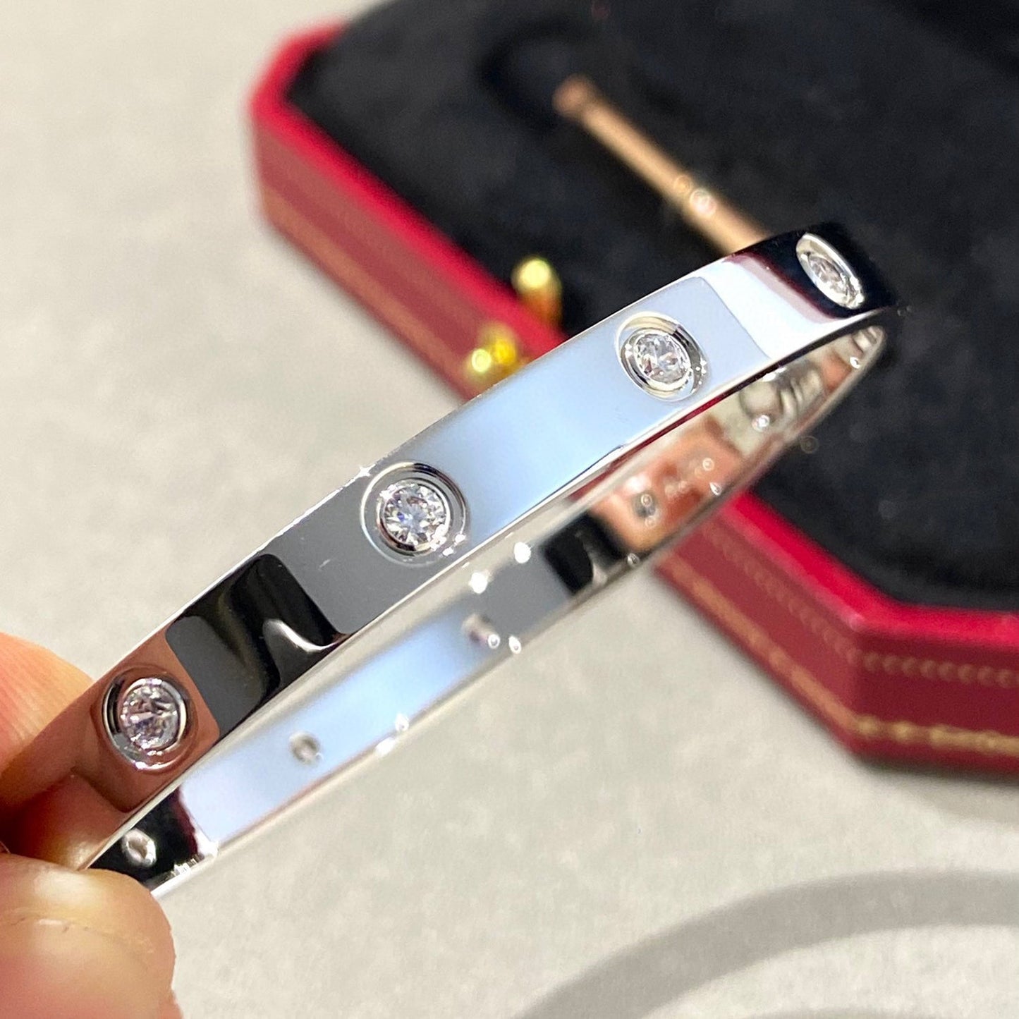 [AuraEcho]LOVE BRACELET 6.1MM 10 DIAMONDS